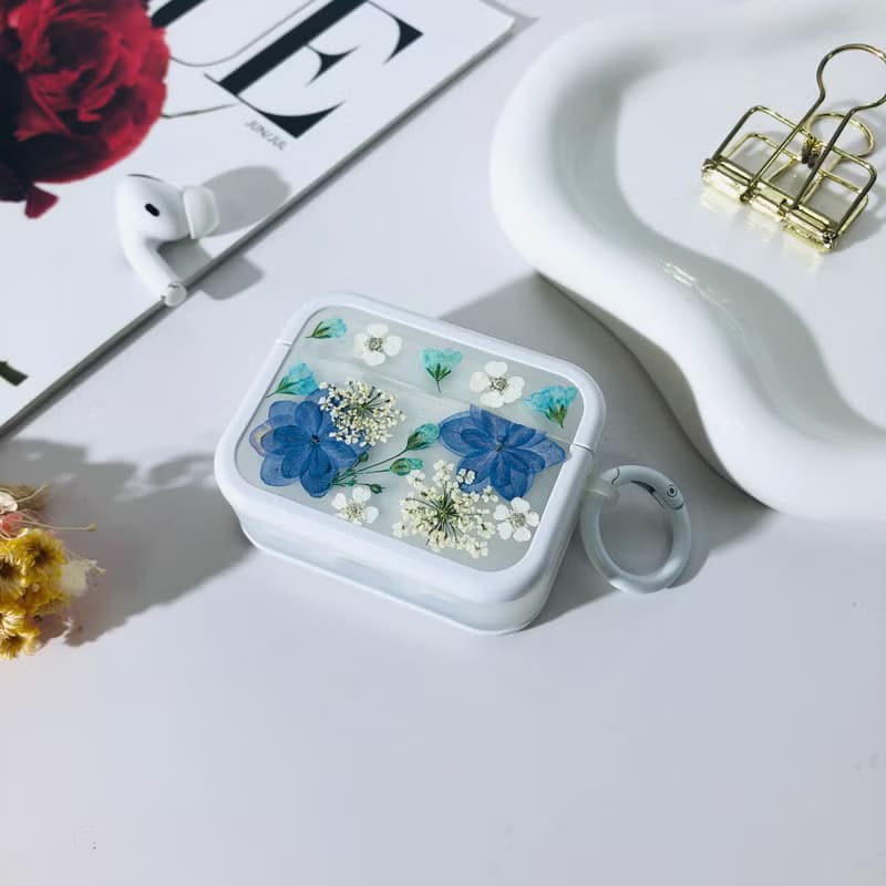 珍珠白壓花耳機殼,搭配AirPods 1,2,3,4,AirPods Pro,精美禮物