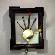 artist's hand (art sconce)