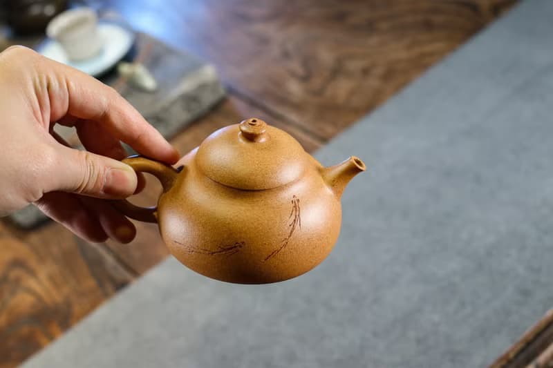 送禮紫砂壺茶壺大蕴笠帽   老段泥 170ml 刘素素制  形态圆润从容