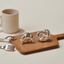 二毛銀 x 曼蒂 - 麵包店系列 -【紐結麵包+可頌麵包】耳針