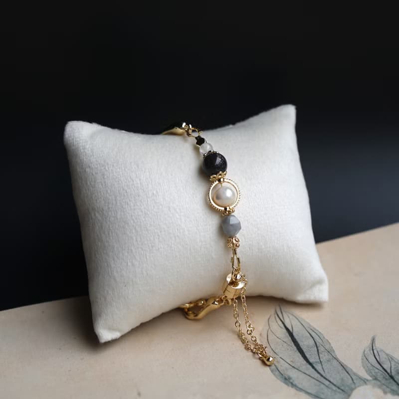 【君影】天然石 手鐲 手鍊 | 堇青石 珍珠 灰水晶 月光石