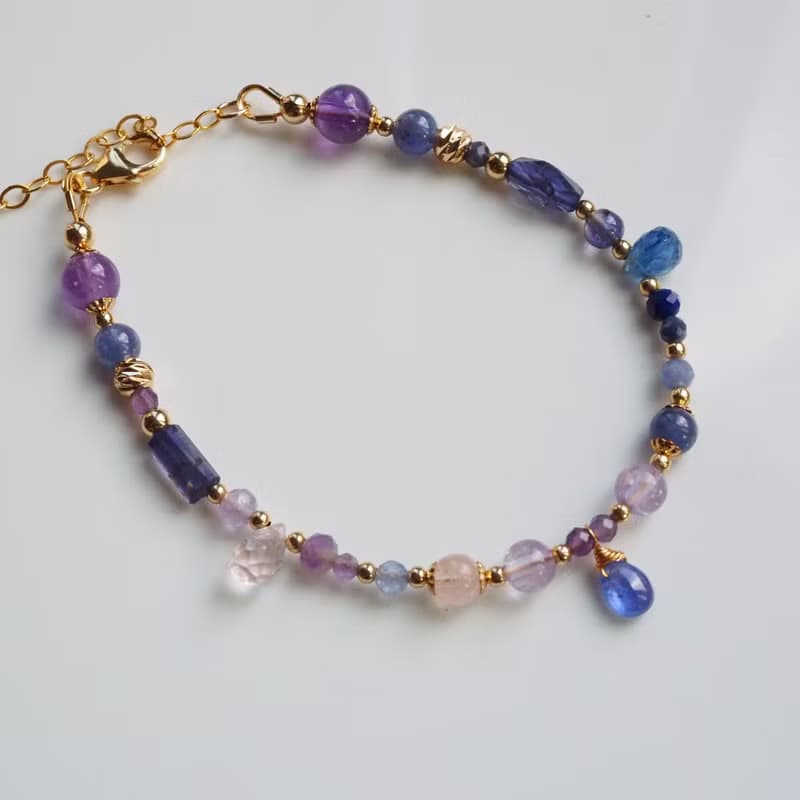 少女與一千零一夜| 坦桑石、藍晶石、紫水晶14k包金天然石手鍊