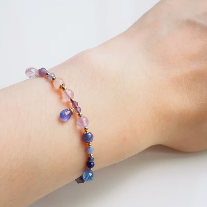 少女與一千零一夜| 坦桑石、藍晶石、紫水晶14k包金天然石手鍊