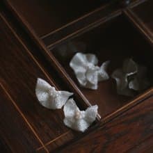 2023白裙襬\耳夾可 夾式耳環 樹脂 婚禮耳環 七夕 情人節禮物