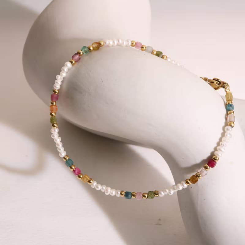 南法香頌曲。碧璽手鍊