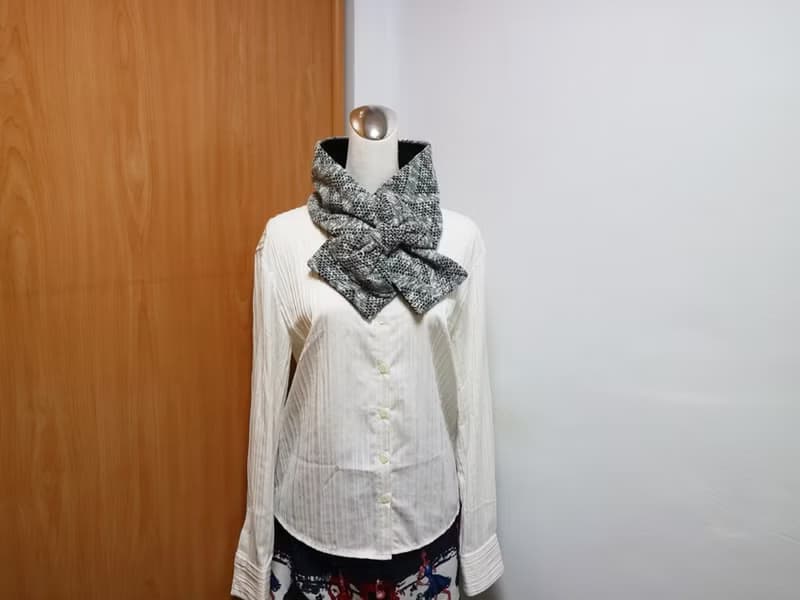 毛呢蝴蝶結 可調式短圍巾.scarf 圍脖雙面雙色 大人.孩均可用