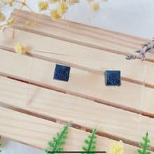 日本手染抹珍珠彩羊革 方形 皮革耳環