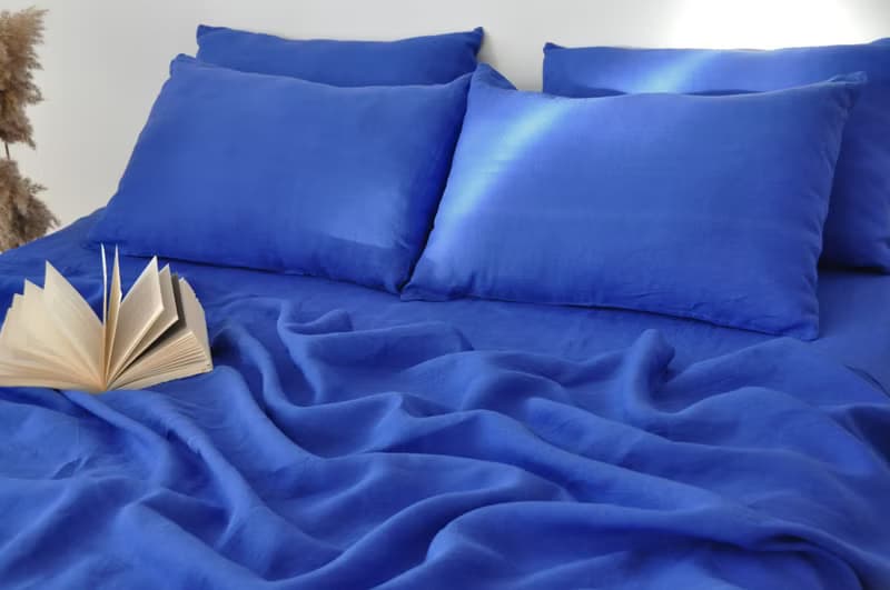 Royal blue linen sheet set / Flat+fitted sheet+2 pillowcases / Blue bedding