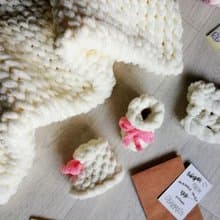 嬰兒禮物套裝新生兒毛毯嬰兒短靴嬰兒淋浴禮物女孩