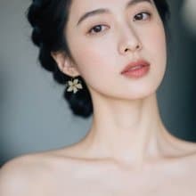 透明幻彩水晶花短貼耳耳環 925銀針優雅浪漫