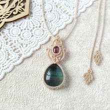 彩虹螢石。紫水晶。南美巴西蠟線編織項鍊