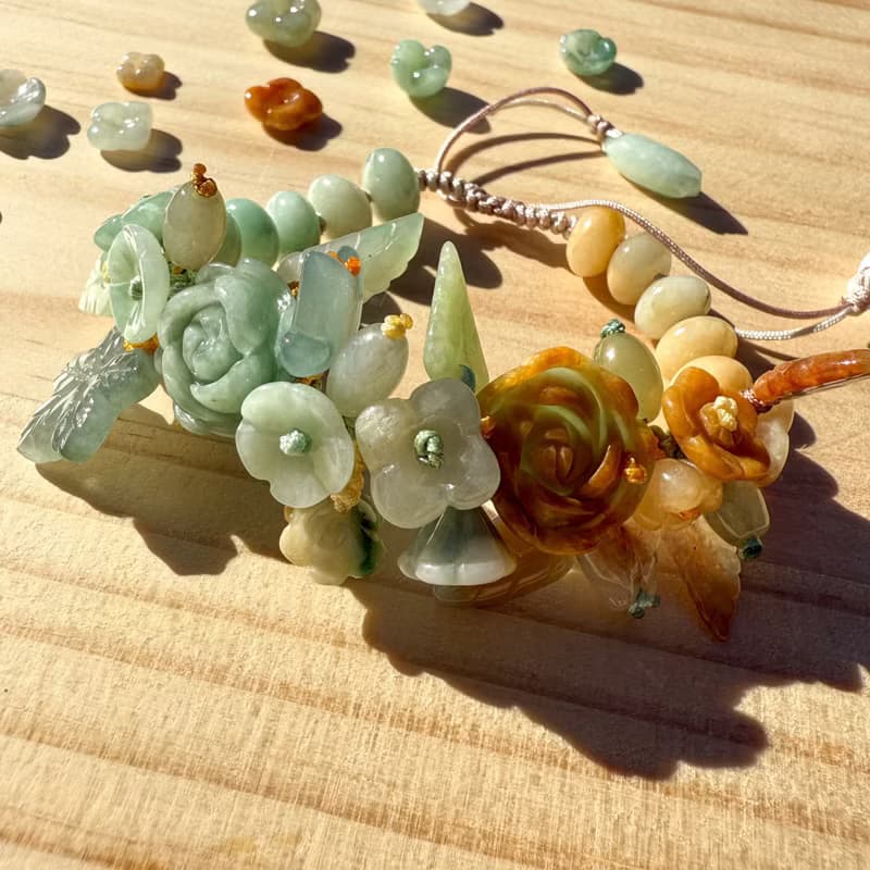 手工編織翡翠手鍊 — 盛開的花朵
