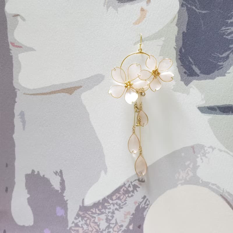 満開桜のピアスorイヤリング 片耳用
