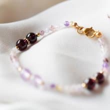 幸福的你。超級7 石榴石 薰衣草紫水晶 18K包金 天然石/水晶 手鍊