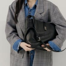supportingrole 真皮極簡四方都市肩側背包 黑