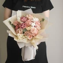 /pink girl/情人節花束 畢業花束 七夕 開幕 玫瑰花 乾燥花 求婚