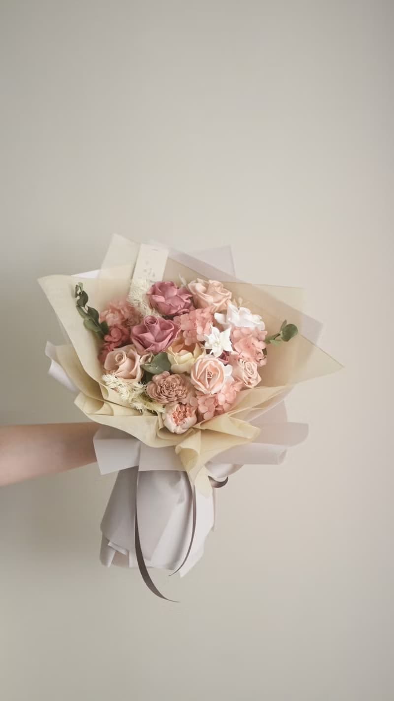 /pink girl/情人節花束 畢業花束 七夕 開幕 玫瑰花 乾燥花 求婚