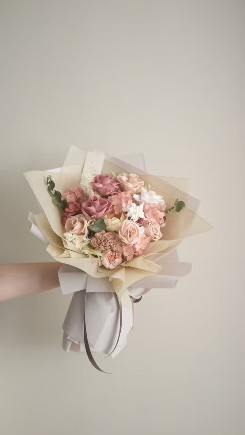 /pink girl/情人節花束 畢業花束 七夕 開幕 玫瑰花 乾燥花 求婚