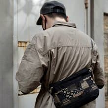 日系拼接小斜挎包 防水尼龍