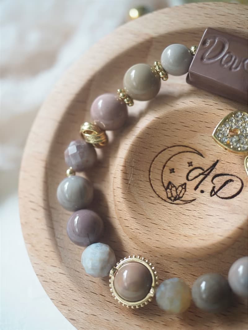 莫蘭迪色系德芙巧克力阿拉善 鑽切珊瑚玉 阿拉善設計款 手鍊