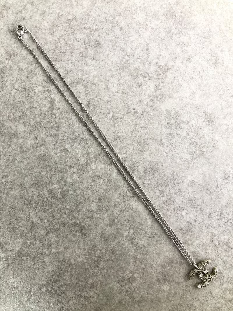 【 日本直送　名牌中古包 】CHANEL シャネル ネックレス シルバー ココマーク ラインストーン vintage ヴィンテージ オールド j5c3bm