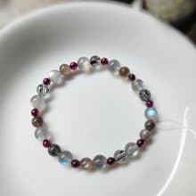 高光拉長石 黑髮晶 黑骨幹 石榴石 水晶手鍊