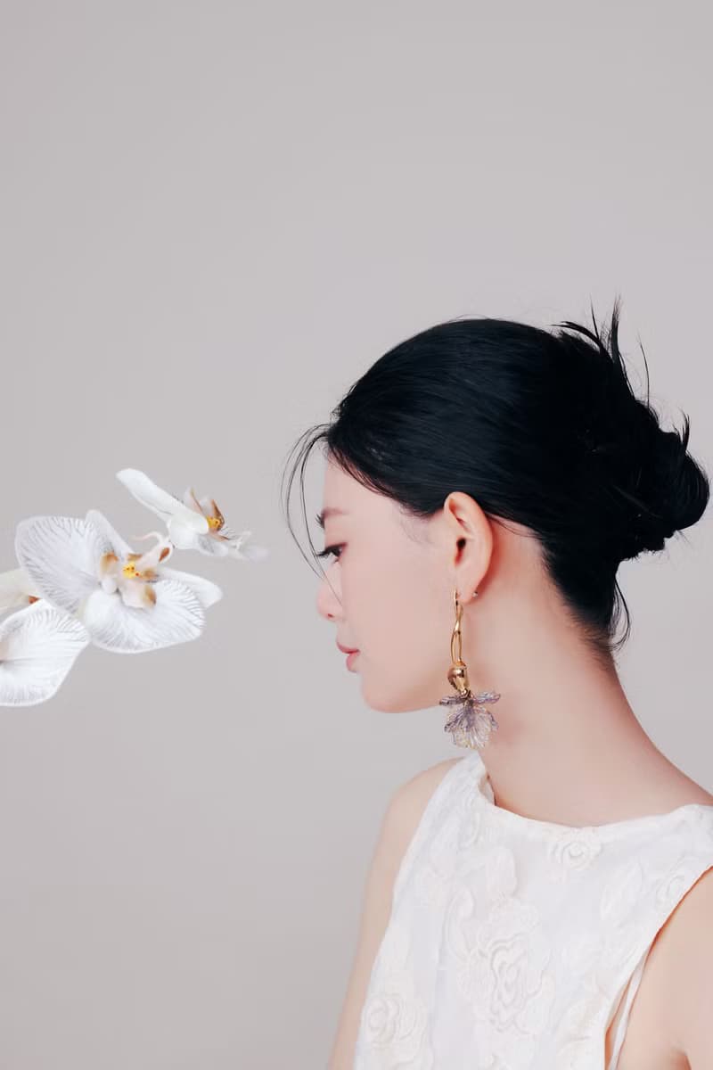 COR-DATE / 黑紫色花語 / 懸浮之花耳環
