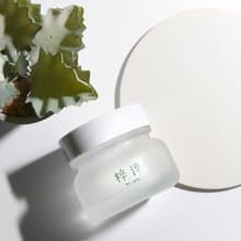 水潤白皙光采 亮妍精華露