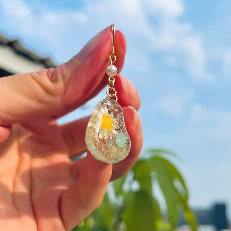 永生花 小小花耳飾 小星花圈 耳環 earring UV 樹脂