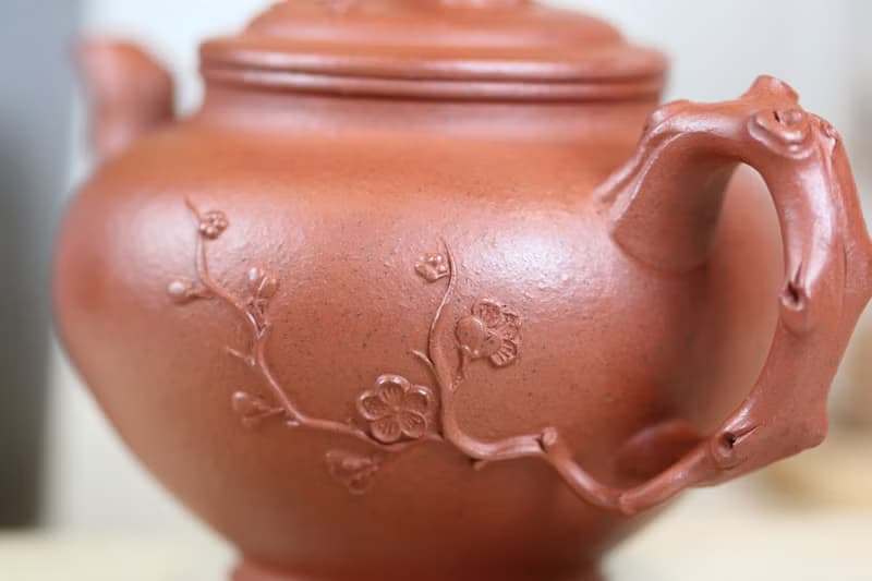 【母親節禮物】梅報春 鐵皮朱泥 宜興紫砂 彭全中助工製 340ml