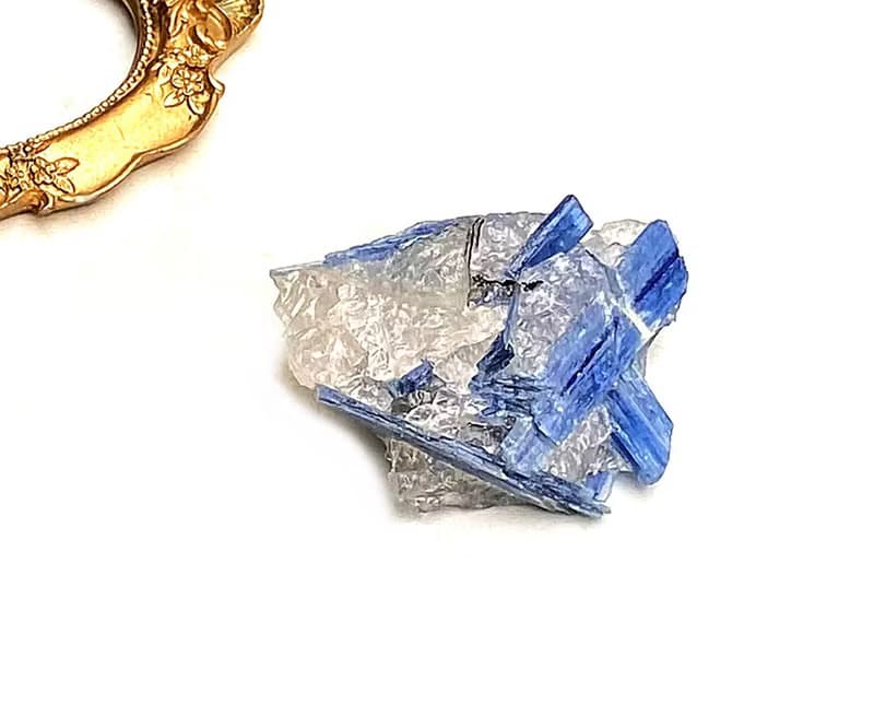 天然原礦藍晶石共生白水晶 辦公室 居家 療癒 擺件 可消磁手鍊