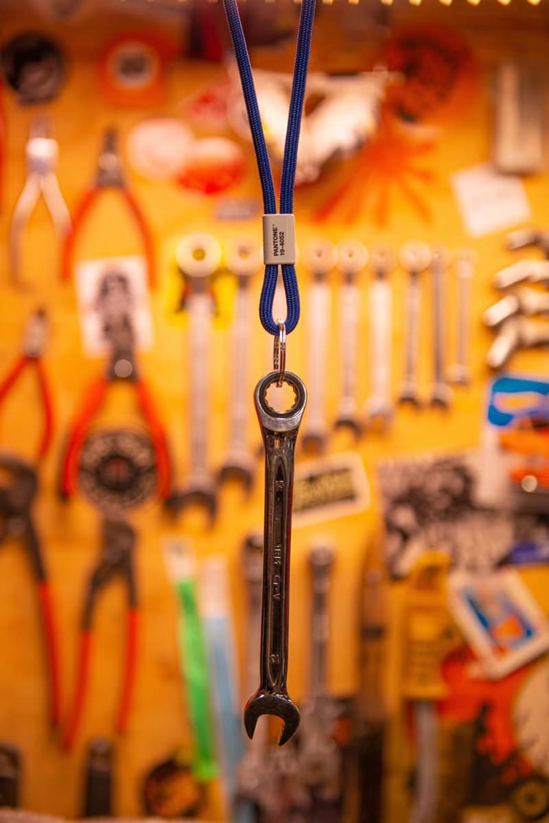 PANTONE 短版鑰匙扣環(多色可選) 送禮