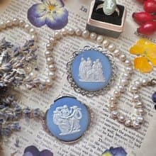 1951年代英國wedgwood 手工浮雕純銀古董別針古董飾品