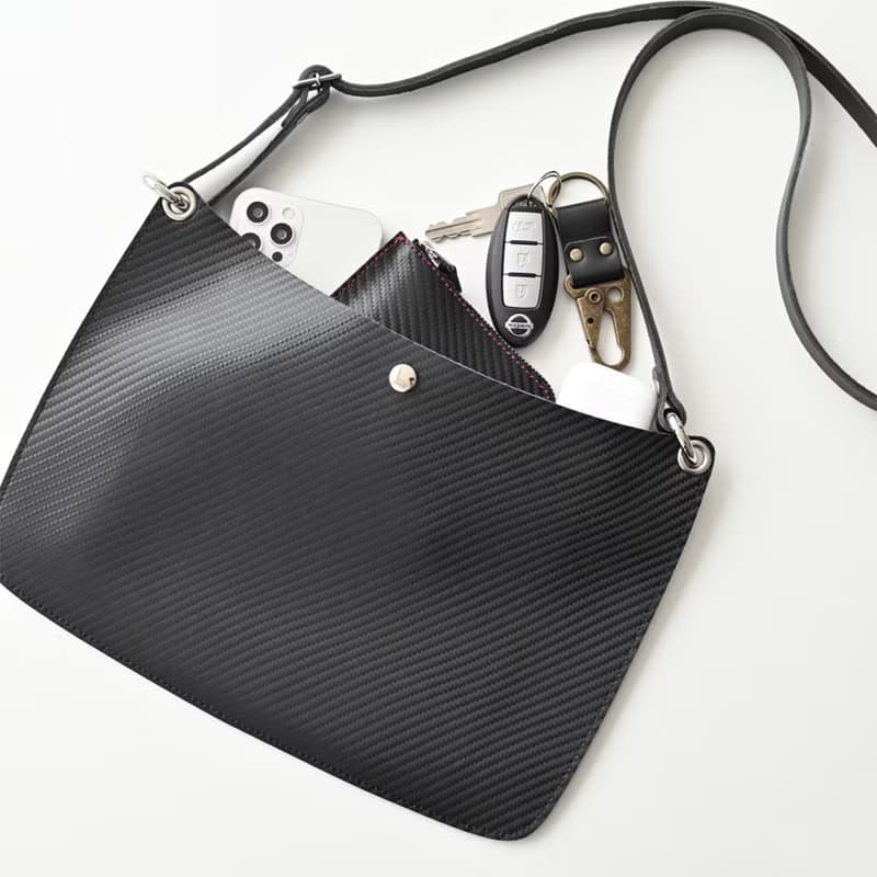 【 サコッシュ カーボンレザー 】 革 レザー バッグ ショルダーバッグ ポシェット メンズ プレゼント ギフト クリスマス DH02M