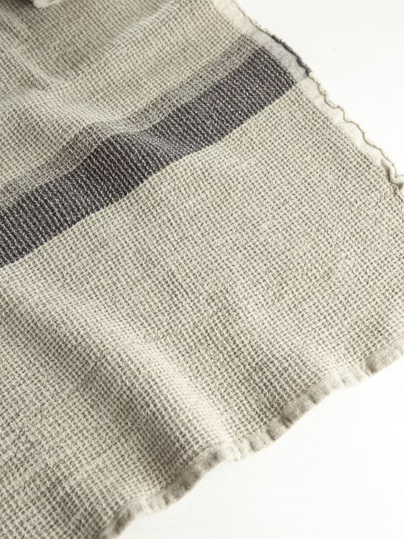 Linen bath towels  hanging loop 65 x 130 cm