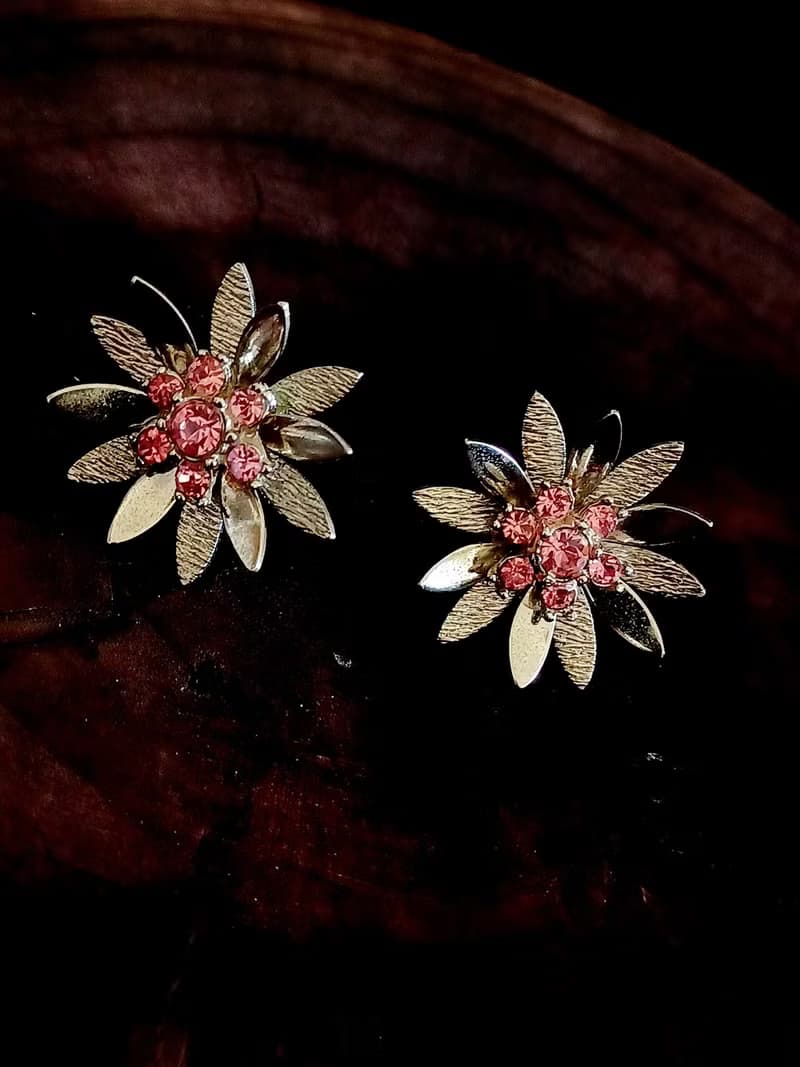 vintage jewelry  古董立體萊茵小花夾式耳環