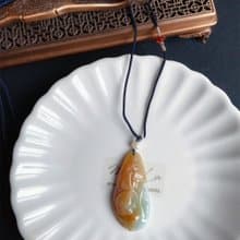緬甸玉翡翠 天然紅翡 手工雕 荷葉魚 翡翠 禮物 天然石 項鍊