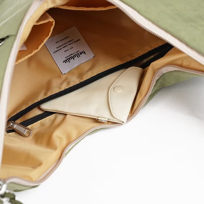 【FW25全新Wander系列】ZION 可擴展半月包 (草綠色)