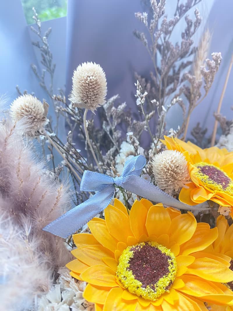 灰藍太陽花花束 (L size)