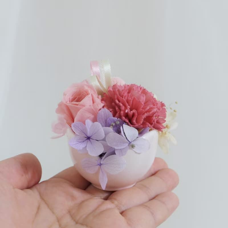 情人節禮物玫瑰花束 永遠愛你閃耀紅|黑 小香風 永生花乾燥花開幕