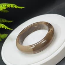 咖啡色瑪瑙手鐲 58MM 高瓷玉化飄天眼玉髓手環 顏色豐富 柔和安定