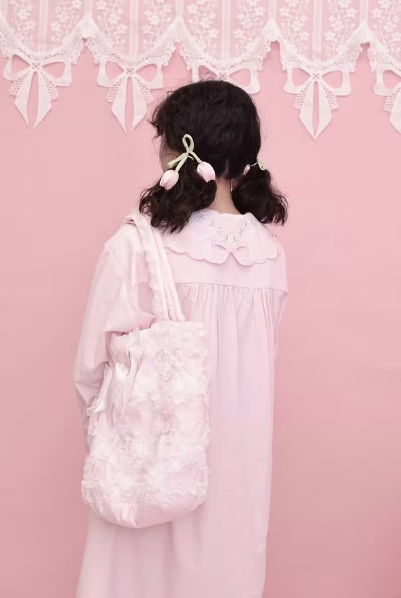 法式復古 蕾絲花邊刺繡夾棉單肩包 斜挎包
