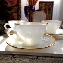 FIRE KING 白色金邊半透玻璃杯茶杯咖啡杯 60s懷舊餐具古董品收藏