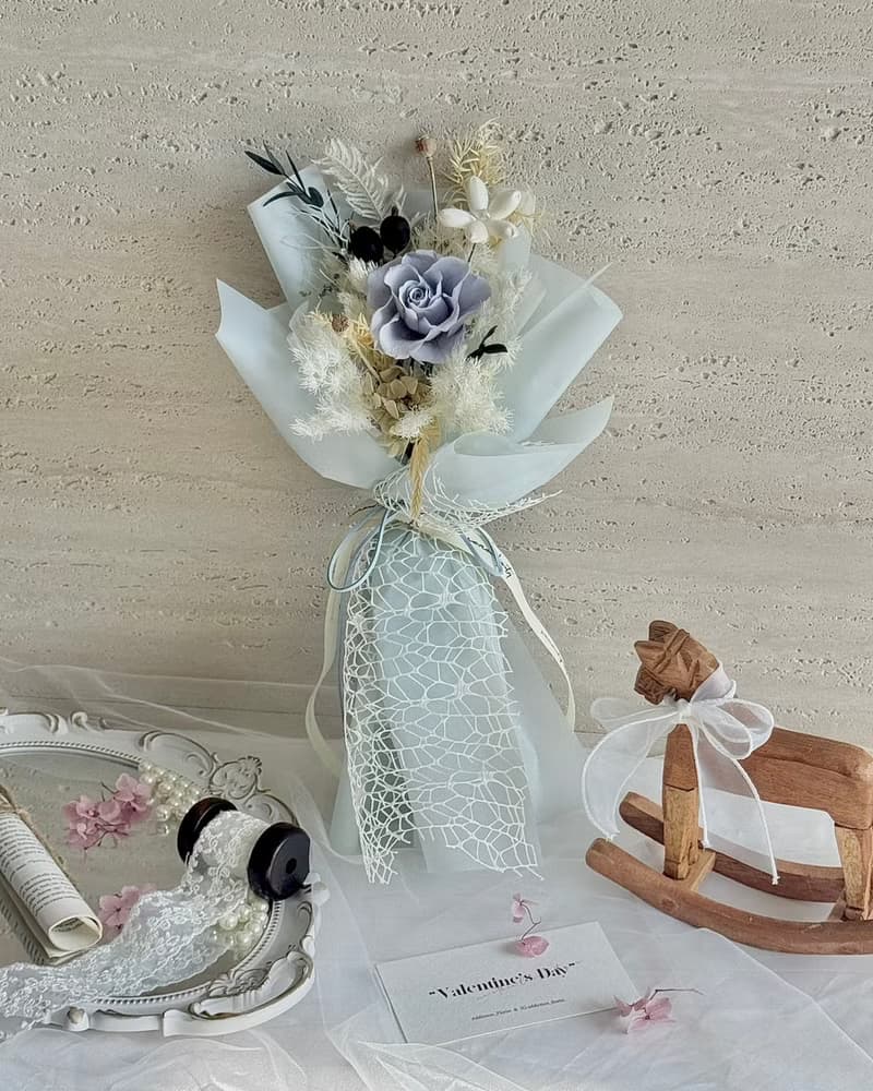 嗜花所 - 藍莓奶昔 七夕情人花束 花禮 情人節 花束 告白花束