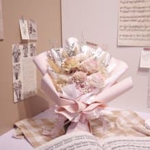 【中型索拉花束】— 夢幻少女粉花束