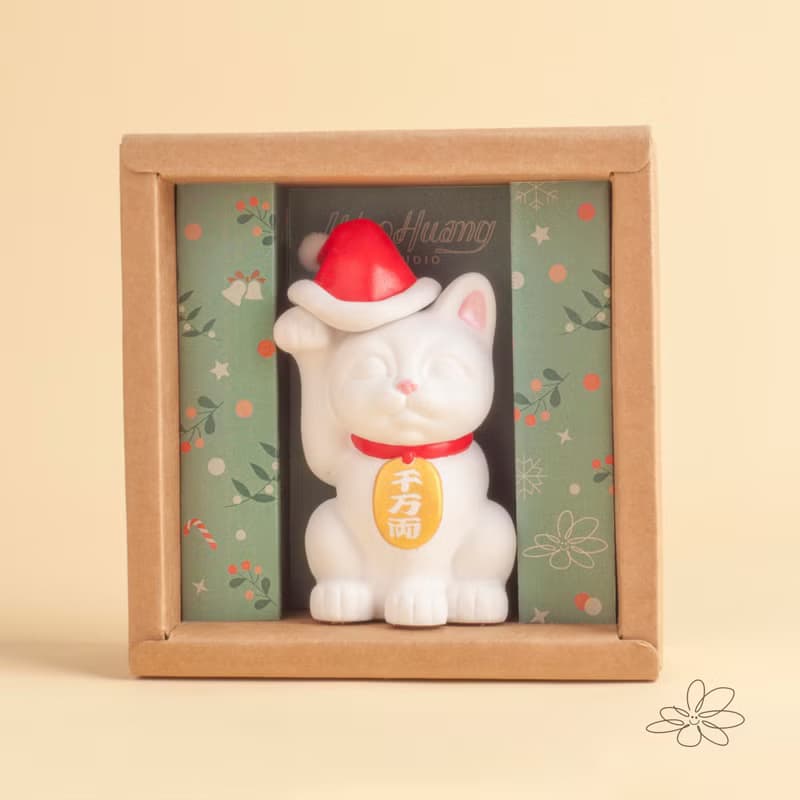 【聖誕節限定禮盒】| woohuang | 水泥材質 | 聖誕帽雪白招財貓