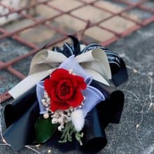 浪漫不凋紅色玫瑰花束 含燈串 情人節禮物