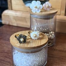 母親節 精選 黑色貝殼小花 戒指 禮物 手作戒指