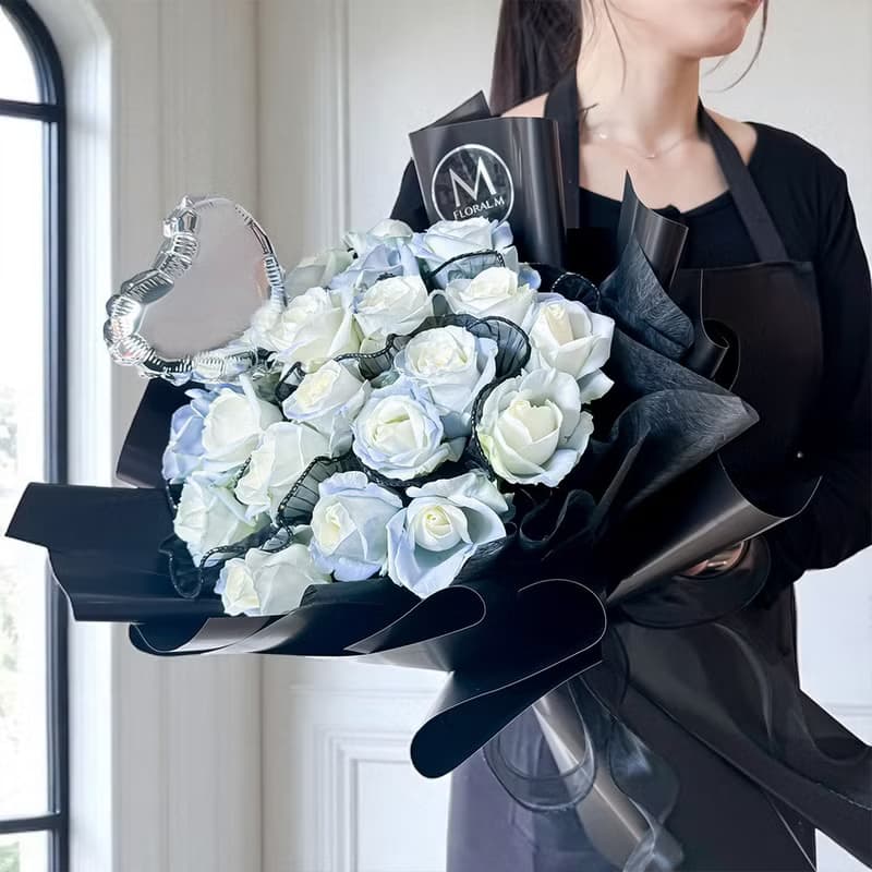 地中海聖托尼尼玫瑰鮮花花束