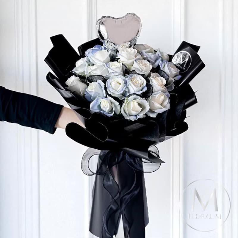 地中海聖托尼尼玫瑰鮮花花束